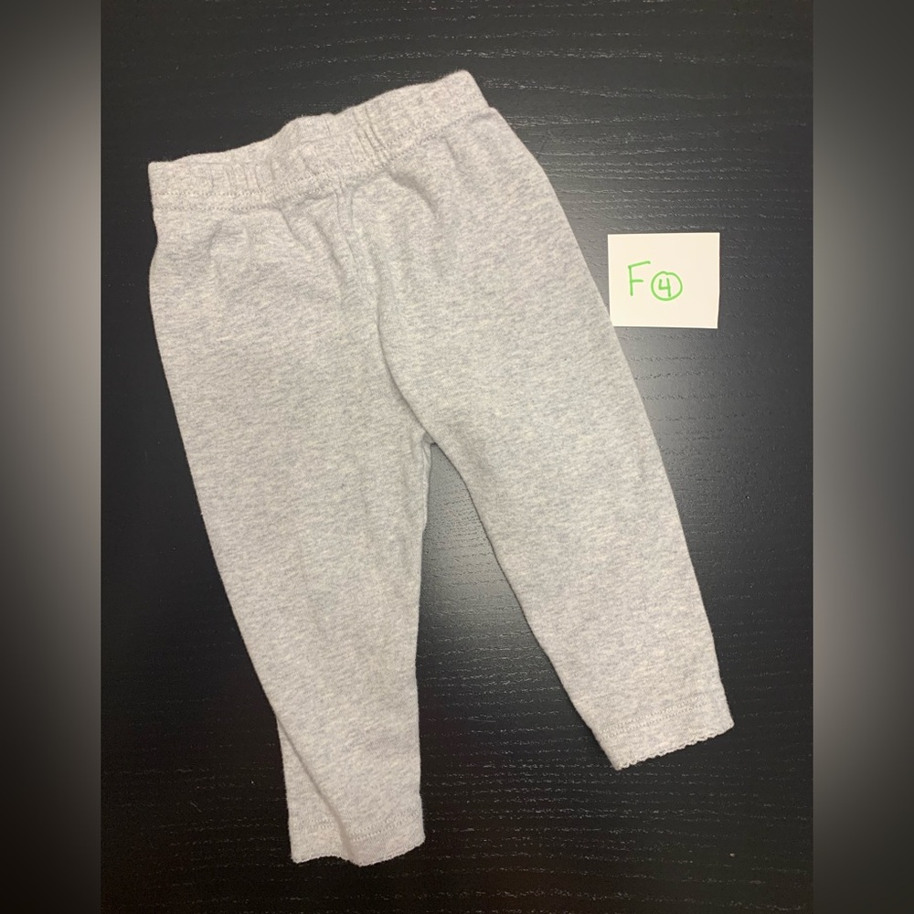 ⭐️4/$5.00⭐️ Carter’s Basic 6m Grey Pants
